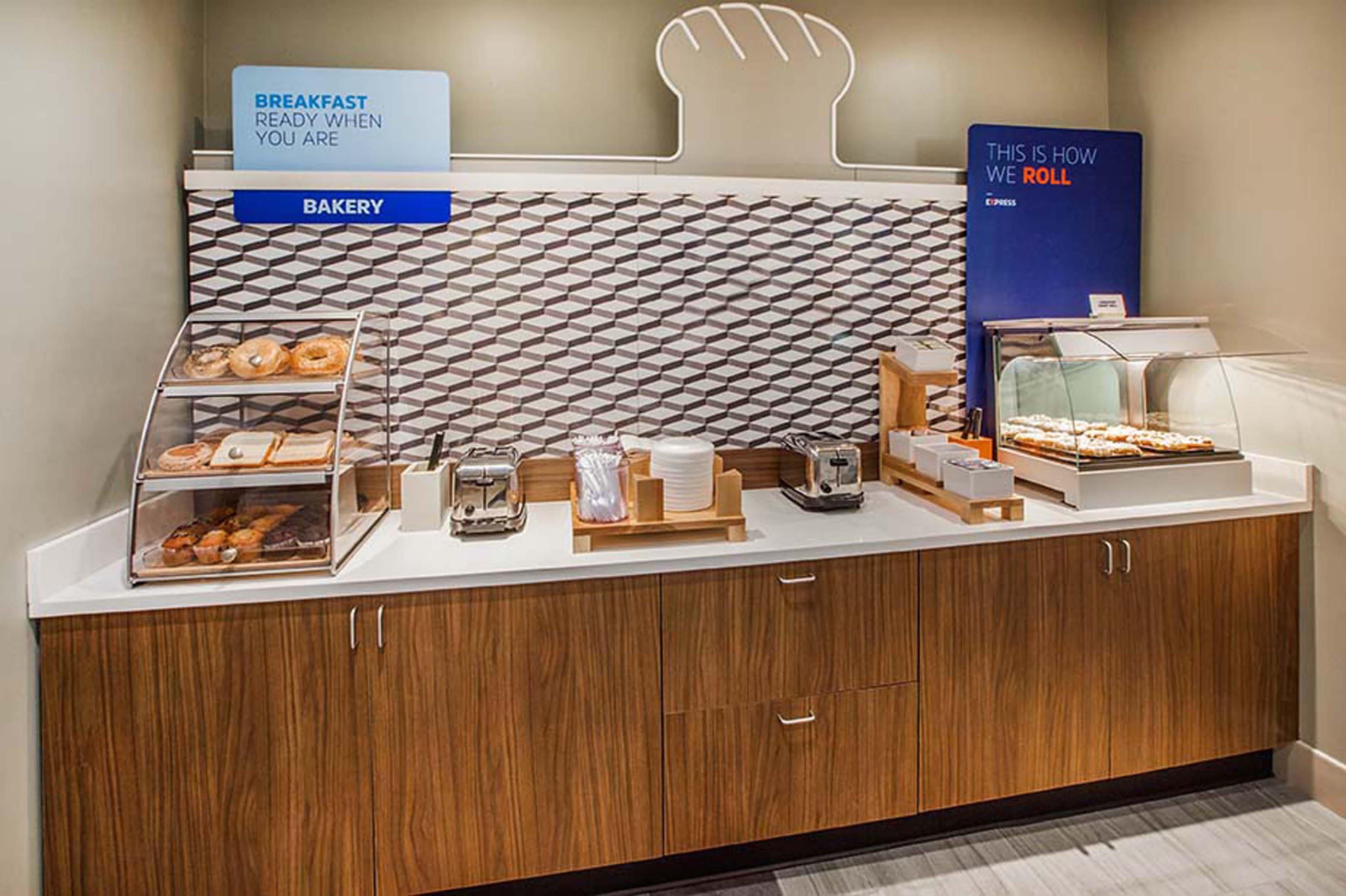 Holiday Inn Express & Suites Halifax - Bedford By Ihg Buitenkant foto