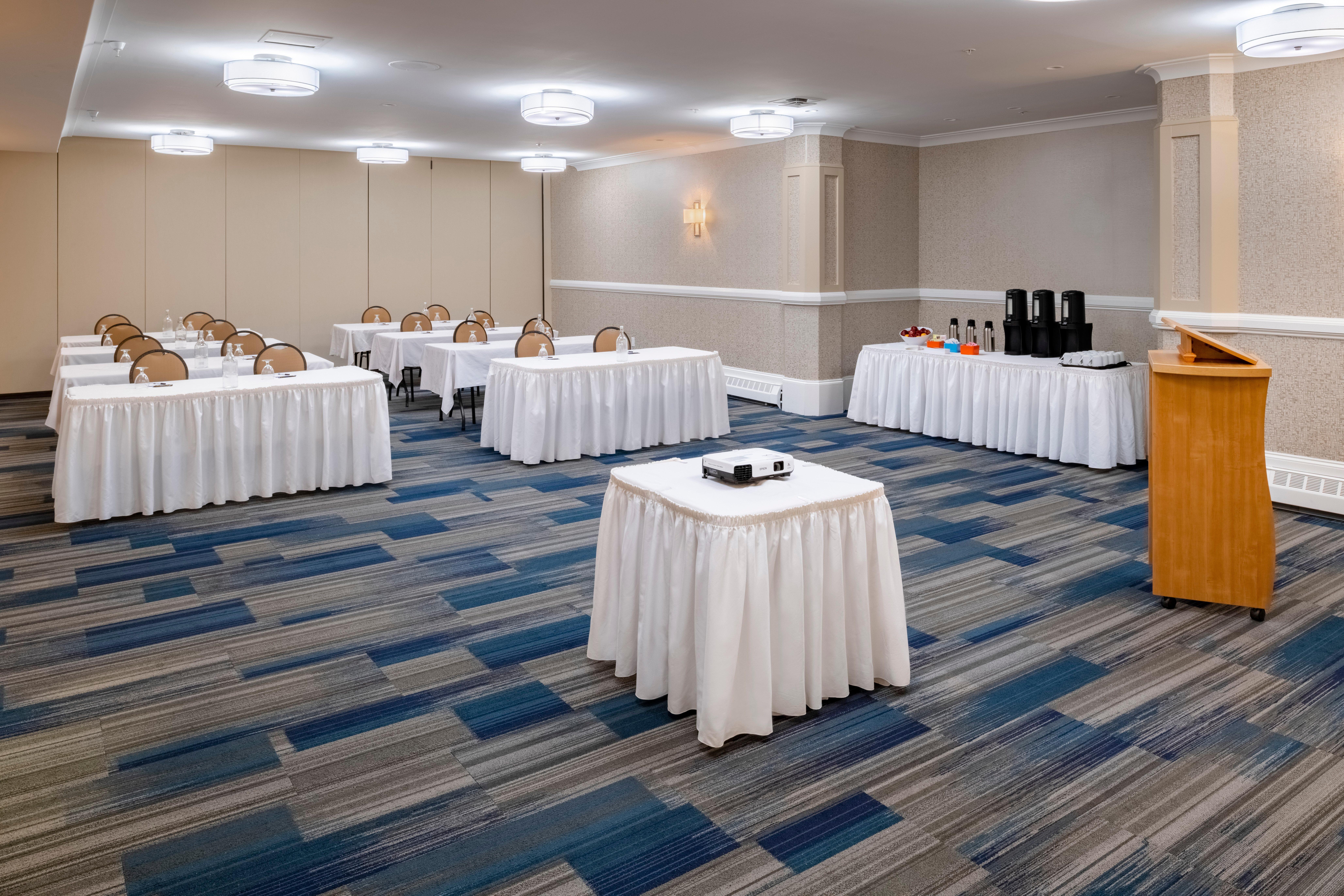 Holiday Inn Express & Suites Halifax - Bedford By Ihg Buitenkant foto