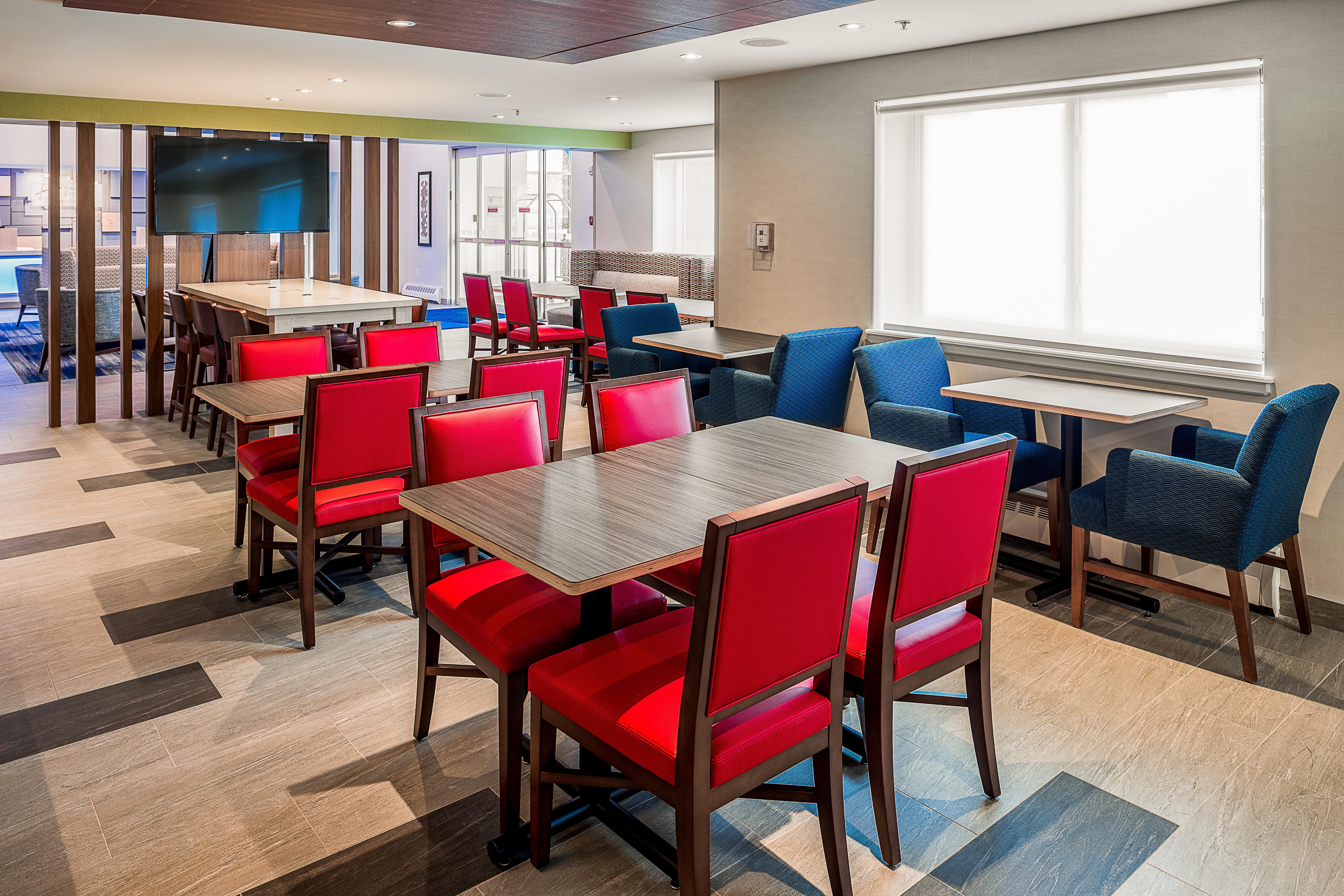 Holiday Inn Express & Suites Halifax - Bedford By Ihg Buitenkant foto