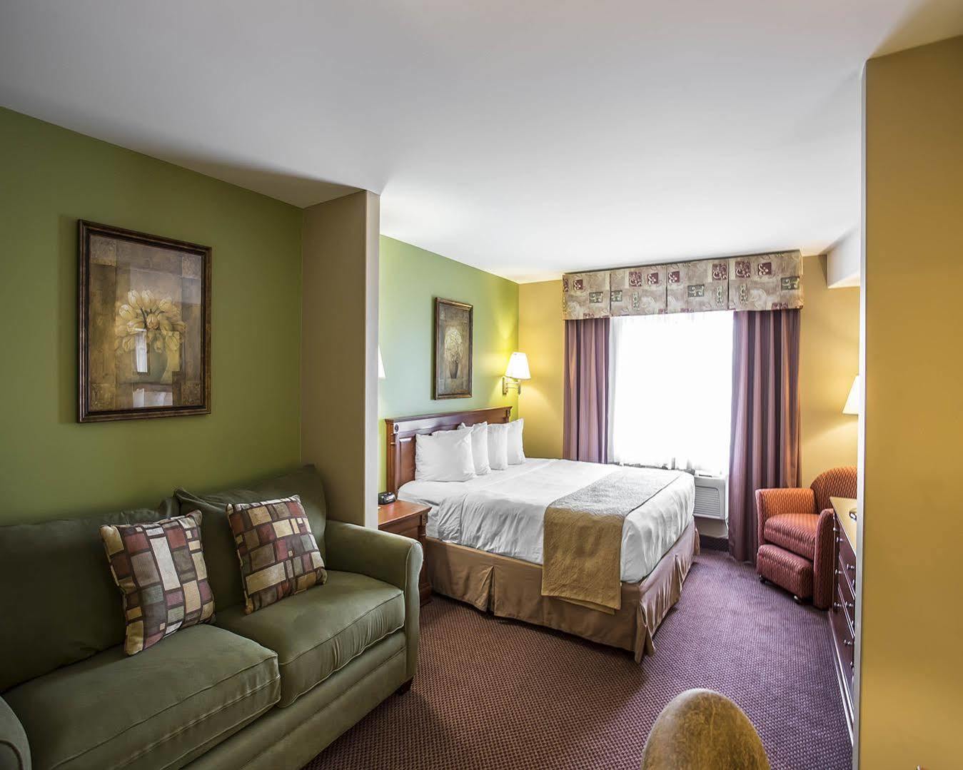 Holiday Inn Express & Suites Halifax - Bedford By Ihg Buitenkant foto