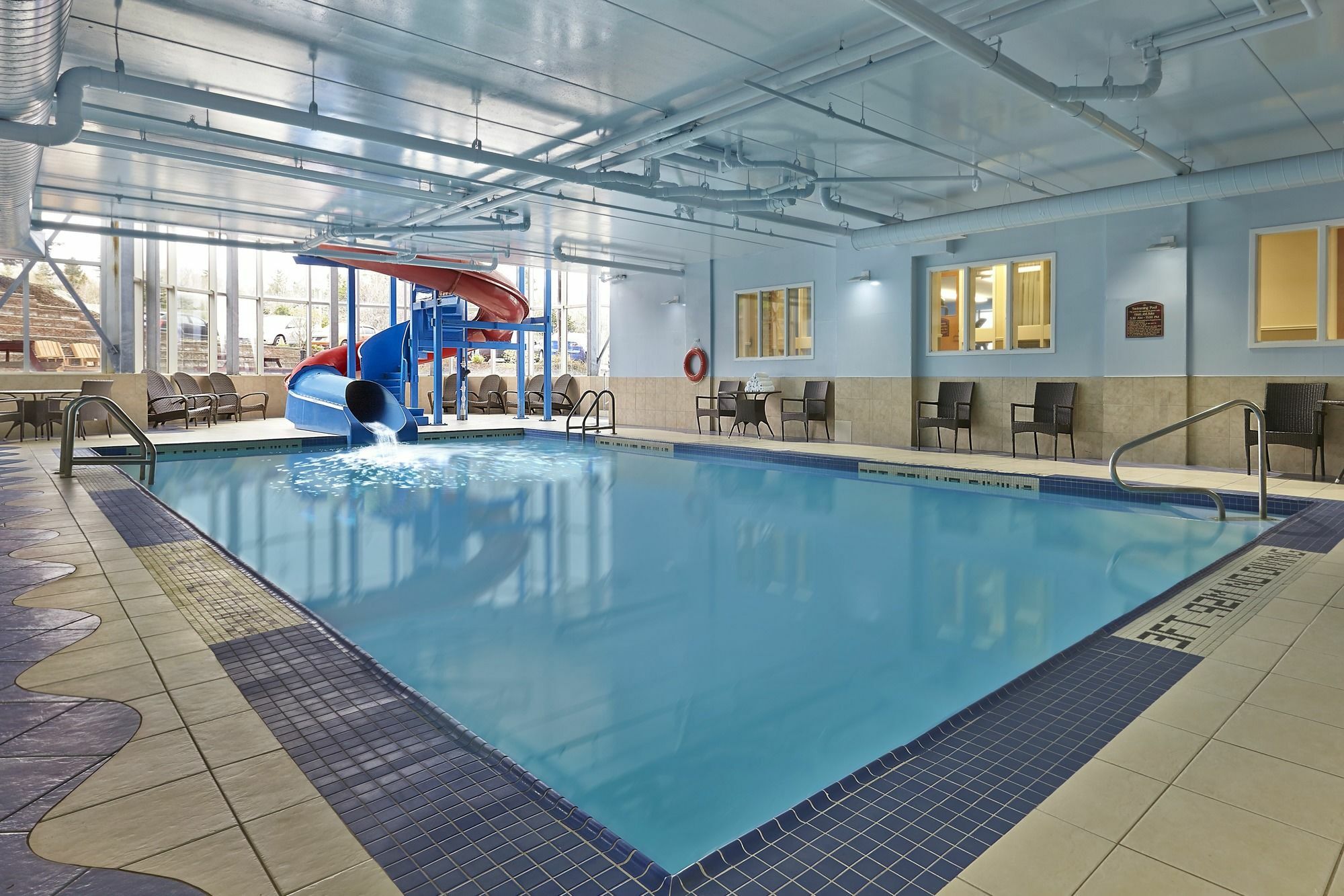 Holiday Inn Express & Suites Halifax - Bedford By Ihg Buitenkant foto